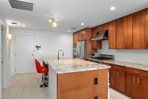 Copropriété à vendre à Tampa, Floride: 2 chambres, 97.55 m2 № 1853700 - photo 10