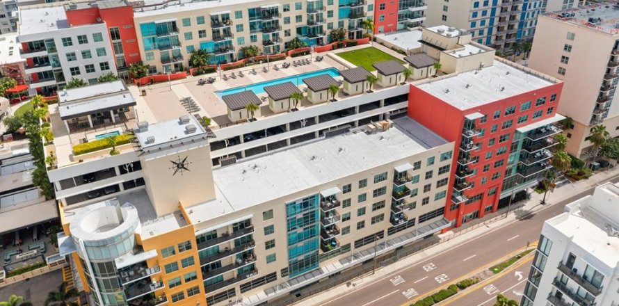 Condo à Tampa, Floride, 2 chambres  № 1853700