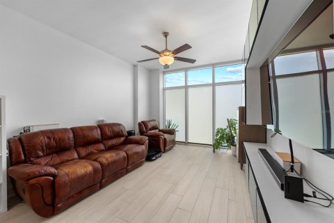 Copropriété à vendre à Tampa, Floride: 2 chambres, 97.55 m2 № 1853700 - photo 20