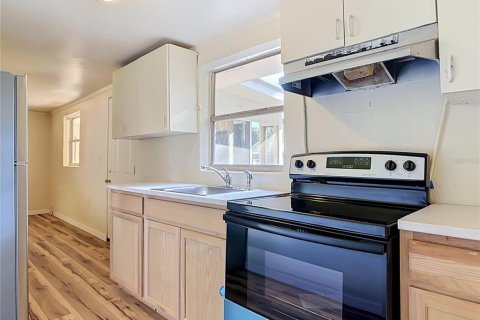 Casa en venta en DeLand, Florida, 2 dormitorios, 53.33 m2 № 2383732 - foto 10