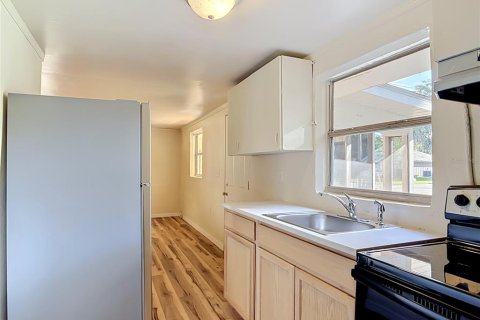Casa en venta en DeLand, Florida, 2 dormitorios, 53.33 m2 № 2383732 - foto 11
