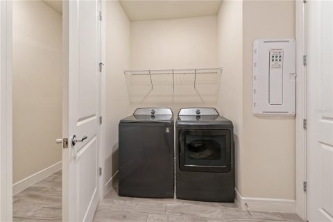 Villa ou maison à vendre à Kissimmee, Floride: 3 chambres, 191.01 m2 № 2207190 - photo 7