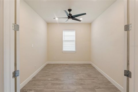 Villa ou maison à vendre à Kissimmee, Floride: 3 chambres, 191.01 m2 № 2207190 - photo 9