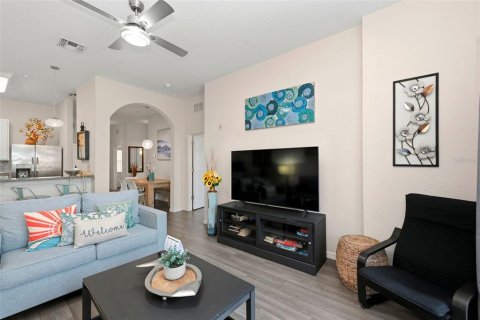 Copropriété à vendre à Davenport, Floride: 3 chambres, 113.99 m2 № 2125922 - photo 18
