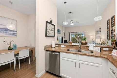 Copropriété à vendre à Davenport, Floride: 3 chambres, 113.99 m2 № 2125922 - photo 14