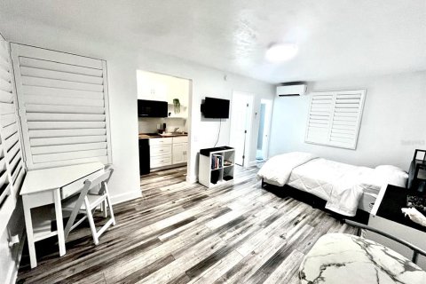 Copropriété à louer à Daytona Beach, Floride: 1 chambre, 32.98 m2 № 2196633 - photo 4