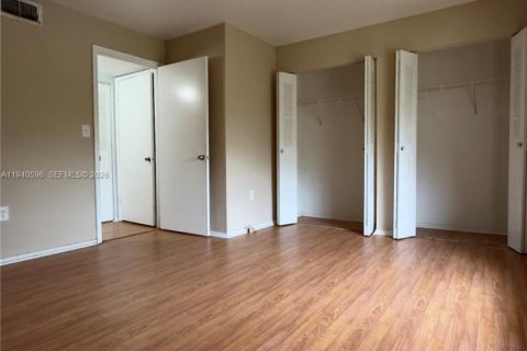 Condominio en alquiler en Oakland Park, Florida, 1 dormitorio, 77.48 m2 № 1997726 - foto 14