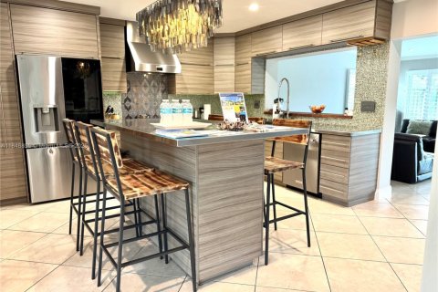 Villa ou maison à vendre à Cutler Bay, Floride: 4 chambres, 213.49 m2 № 1977325 - photo 14