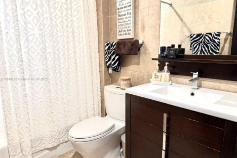 Villa ou maison à vendre à Cutler Bay, Floride: 4 chambres, 213.49 m2 № 1977325 - photo 18