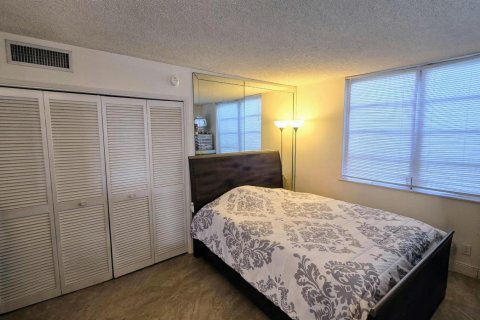 Condominio en venta en Pompano Beach, Florida, 3 dormitorios, 129.13 m2 № 2183045 - foto 18