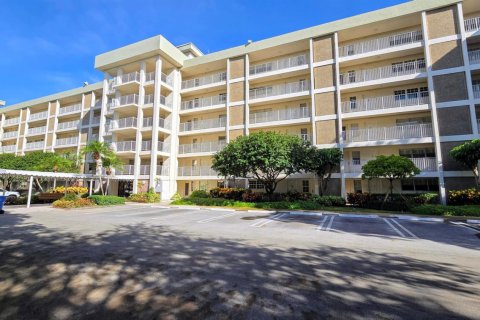 Condominio en venta en Pompano Beach, Florida, 3 dormitorios, 129.13 m2 № 2183045 - foto 20