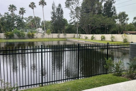 Adosado en venta en Seminole, Florida, 3 dormitorios, 183.67 m2 № 1906239 - foto 13