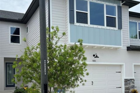 Adosado en venta en Seminole, Florida, 3 dormitorios, 183.67 m2 № 1906239 - foto 1