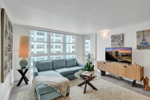Condominio en venta en Miami Beach, Florida, 2 dormitorios, 87.33 m2 № 1926584 - foto 11