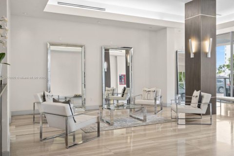 Condominio en venta en Miami Beach, Florida, 2 dormitorios, 87.33 m2 № 1926584 - foto 25