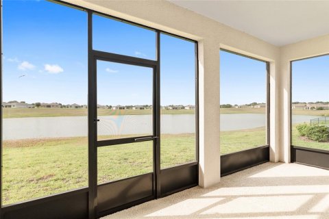 Villa ou maison à vendre à Ocala, Floride: 2 chambres, 168.43 m2 № 2147893 - photo 2