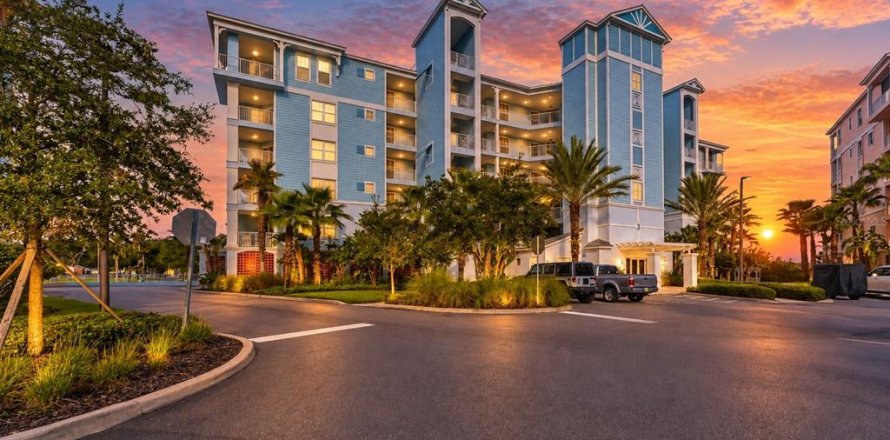 Condo à New Smyrna Beach, Floride, 3 chambres № 2354753