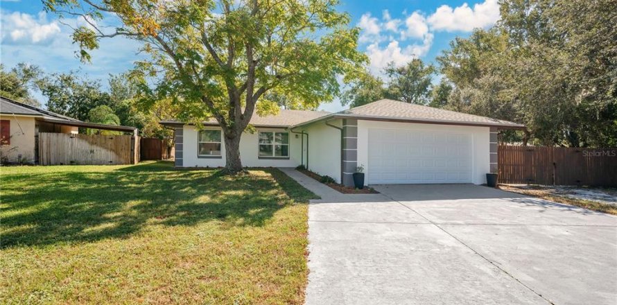 Villa ou maison à Ocoee, Floride 3 chambres, 106.84 m2 № 1426027