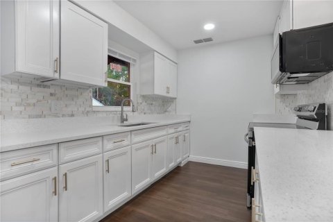 Villa ou maison à vendre à Ocoee, Floride: 3 chambres, 106.84 m2 № 1426027 - photo 17