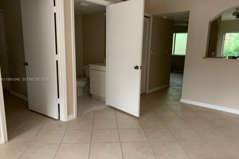 Купить кондоминиум в Хомстед, Флорида 2 спальни, 76.37м2, № 2021844 - фото 6