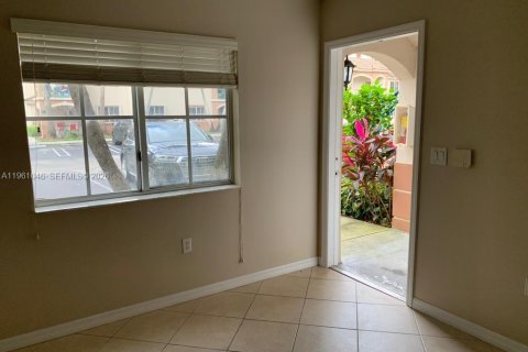 Купить кондоминиум в Хомстед, Флорида 2 спальни, 76.37м2, № 2021844 - фото 2