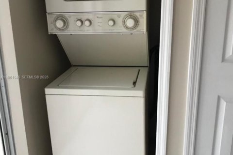 Купить кондоминиум в Хомстед, Флорида 2 спальни, 76.37м2, № 2021844 - фото 9