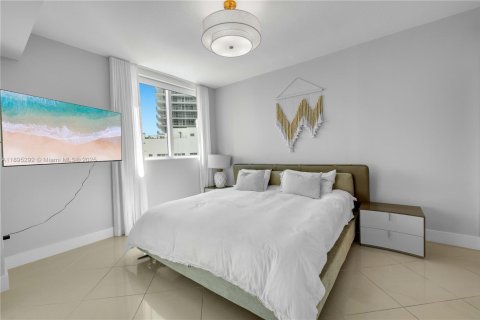 Copropriété à louer à Miami Beach, Floride: 2 chambres, 112.6 m2 № 1947226 - photo 15