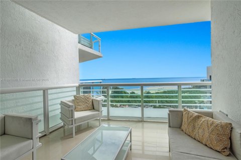 Copropriété à louer à Miami Beach, Floride: 2 chambres, 112.6 m2 № 1947226 - photo 2