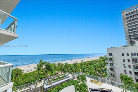 Copropriété à louer à Miami Beach, Floride: 2 chambres, 112.6 m2 № 1947226 - photo 10