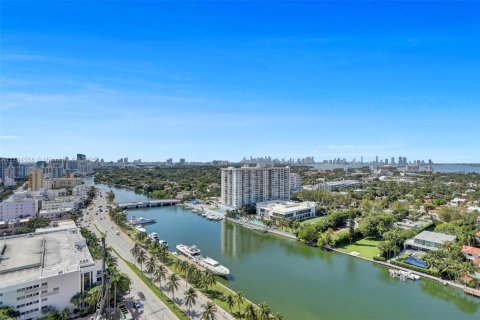 Купить кондоминиум в Майами-Бич, Флорида 2 спальни, 144.65м2, № 1958124 - фото 21