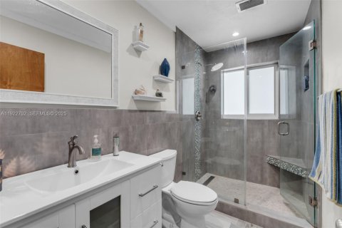 Casa en venta en Palmetto Bay, Florida, 4 dormitorios, 188.41 m2 № 1983512 - foto 15