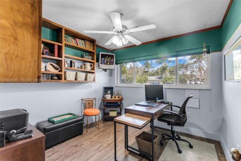 Casa en venta en Palmetto Bay, Florida, 4 dormitorios, 188.41 m2 № 1983512 - foto 16