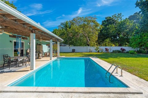 Casa en venta en Palmetto Bay, Florida, 4 dormitorios, 188.41 m2 № 1983512 - foto 29