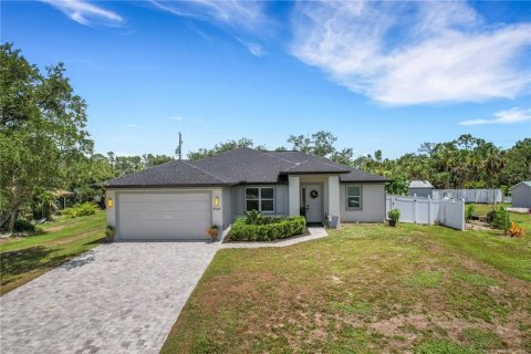 Casa en Englewood, Florida 4 dormitorios, 170.48 m2 № 2236910