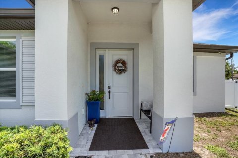 Villa ou maison à vendre à Englewood, Floride: 4 chambres, 170.48 m2 № 2236910 - photo 4