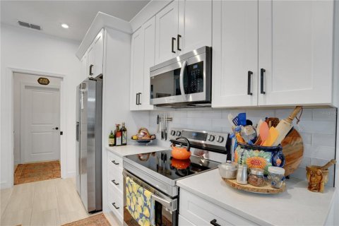 Villa ou maison à vendre à Englewood, Floride: 4 chambres, 170.48 m2 № 2236910 - photo 11