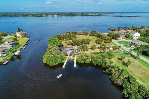 Terreno en venta en Port Charlotte, Florida № 1911118 - foto 3