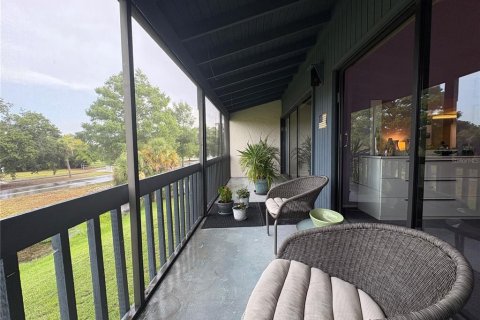 Condo in Sarasota, Florida, 2 bedrooms  № 2232506 - photo 18