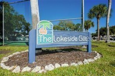 Condo in Sarasota, Florida, 2 bedrooms  № 2232506 - photo 24