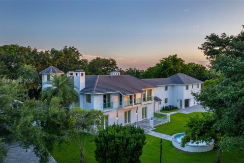 Casa en Palmetto Bay, Florida 8 dormitorios, 755.2 m2 № 2054361