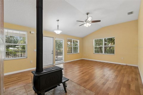 Villa ou maison à vendre à Homosassa, Floride: 2 chambres, 128.21 m2 № 2103014 - photo 10