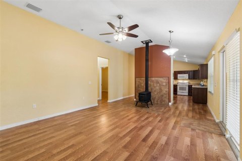 Villa ou maison à vendre à Homosassa, Floride: 2 chambres, 128.21 m2 № 2103014 - photo 8