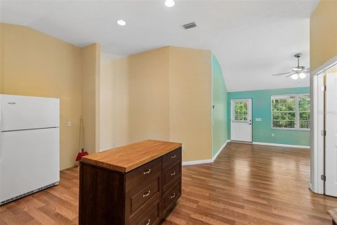 Villa ou maison à vendre à Homosassa, Floride: 2 chambres, 128.21 m2 № 2103014 - photo 16
