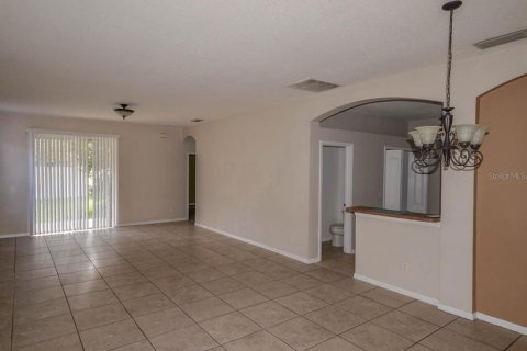 Casa en alquiler en Riverview, Florida, 4 dormitorios, 184.78 m2 № 1509569 - foto 3