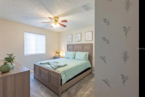 Casa en alquiler en Kissimmee, Florida, 4 dormitorios, 264.49 m2 № 1917536 - foto 30
