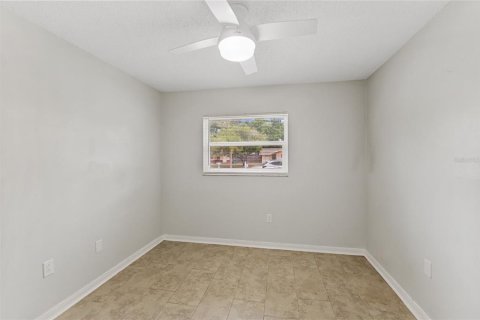 House in Largo, Florida 3 bedrooms, 88.91 sq.m. № 1683096 - photo 20