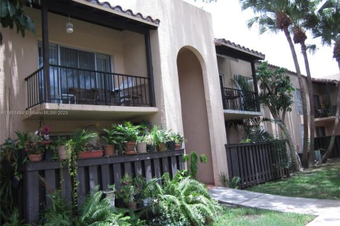 Condo in Miami, Florida, 1 bedroom  № 2035392