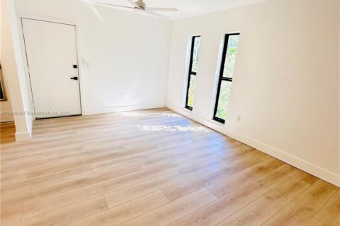 Appartement à louer à South Miami, Floride: 1 chambre № 1956924 - photo 10