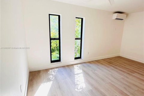 Appartement à louer à South Miami, Floride: 1 chambre № 1956924 - photo 4