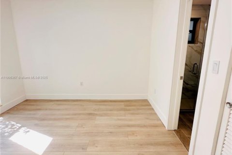 Appartement à louer à South Miami, Floride: 1 chambre № 1956924 - photo 11